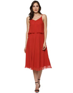 Flare yoke midid dress in Red