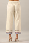 Juniper Women Off-White Cotton Flex Solid Pant.