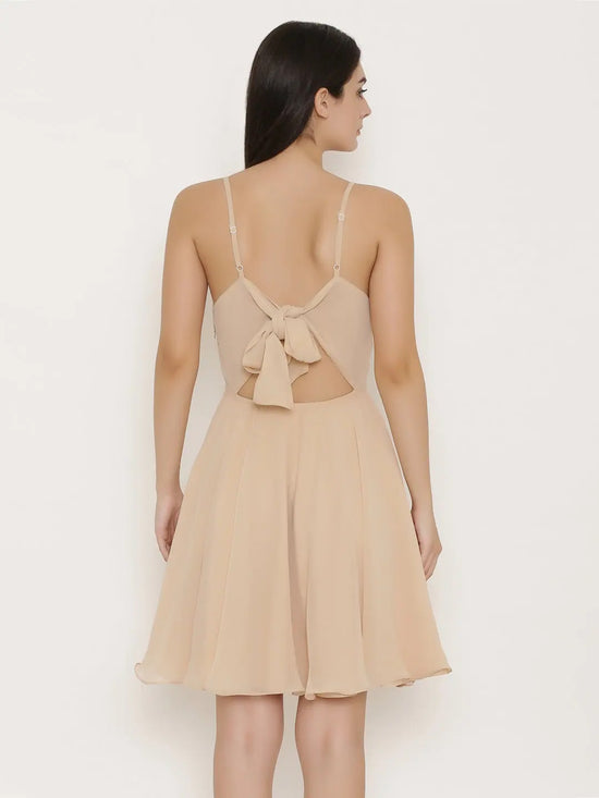 Back knot short skater Dress in Skin Color