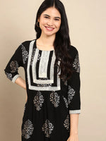 Women's Black Floral Kurta Set-GW-1655-Black