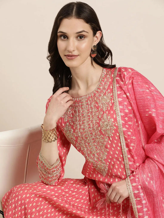 Women Peach Geometrical Kurta Set-GW-3603-Peach