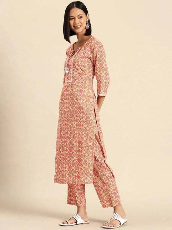 Kurta Pyajama with gota work in Peach Print