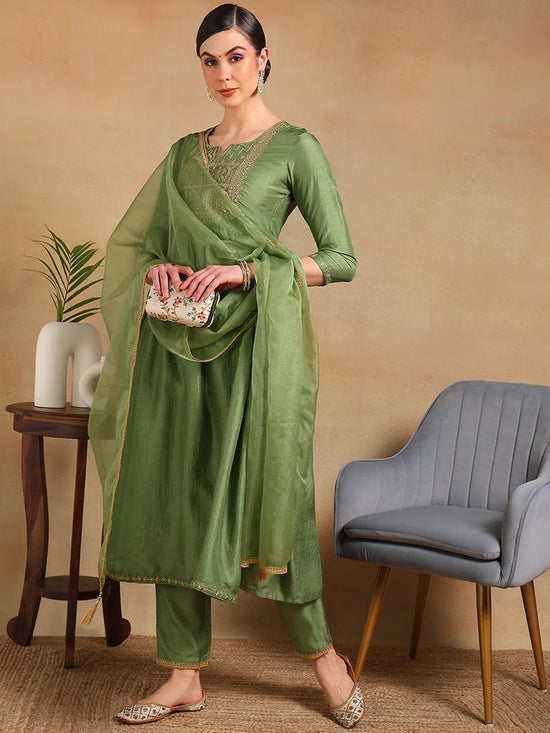 Ahika Women Green Silk Blend Yoke Design Straight Kurta Pant Set With Dupatta