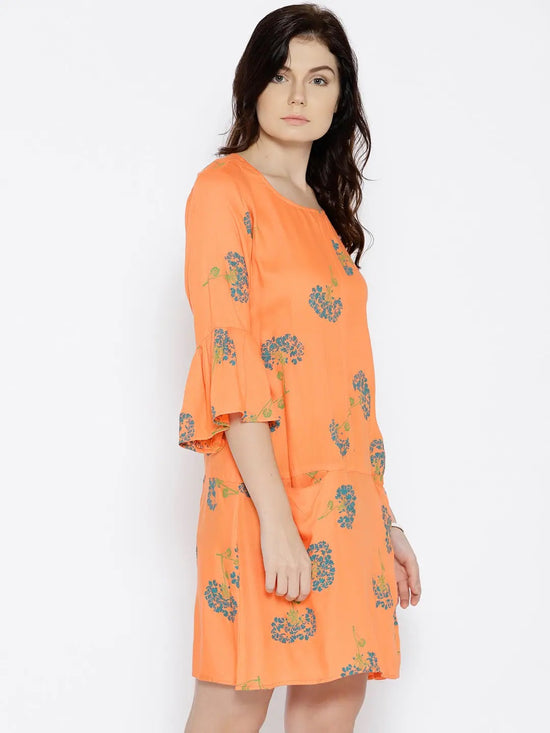 Bell sleeve Printed dress with front pockets in Peach