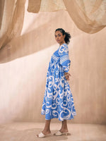 Women Blue & White Ikat V-Neck Gathered Midi Dress