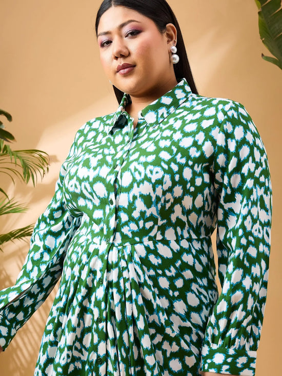 Women Green & White Print Button Open Midi Dress