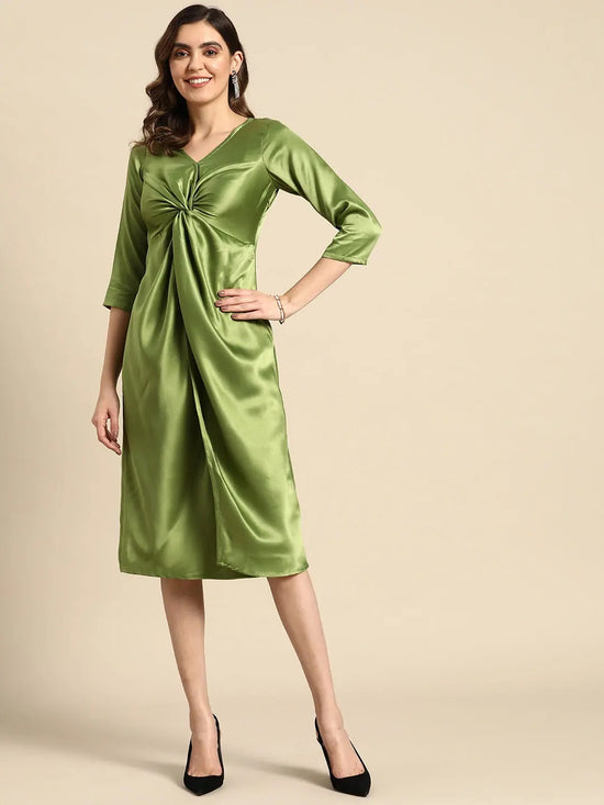 Front Twist Midi Dress in Green