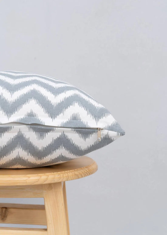 Ikat Chevron 100% cotton geometric cushion cover for sofa - Grey-230456046