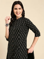 Women's Black Printed Straight Kurta-BS-1927-Black