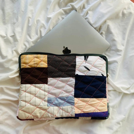 Upcyclie Eye catching Eco-Friendly Laptop Sleeve-for iPad, Tablet, Laptop-17 inches | Screen size diagonal_Multicolor