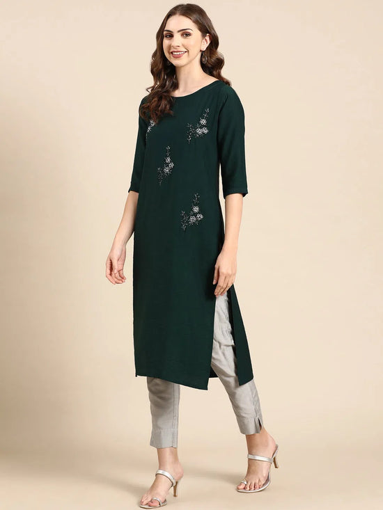 Women's Green Embellished Straight Kurta-SKC-942-Green