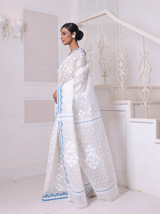 Off White Cotton Handwoven Jamdani Saree-MA64JM401380036