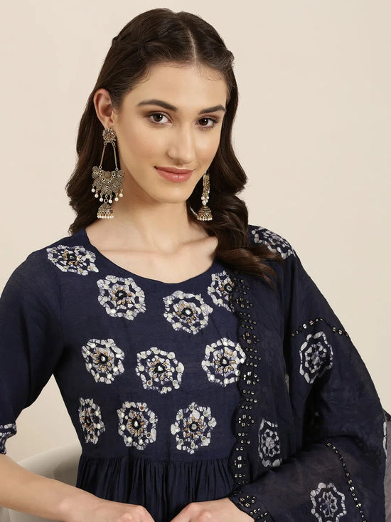 Women Navy Blue Floral Kurta Set-GW-3555-Navyblue