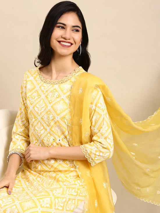 Women's Yellow Printed Kurta Set-GW-2424-Yellow