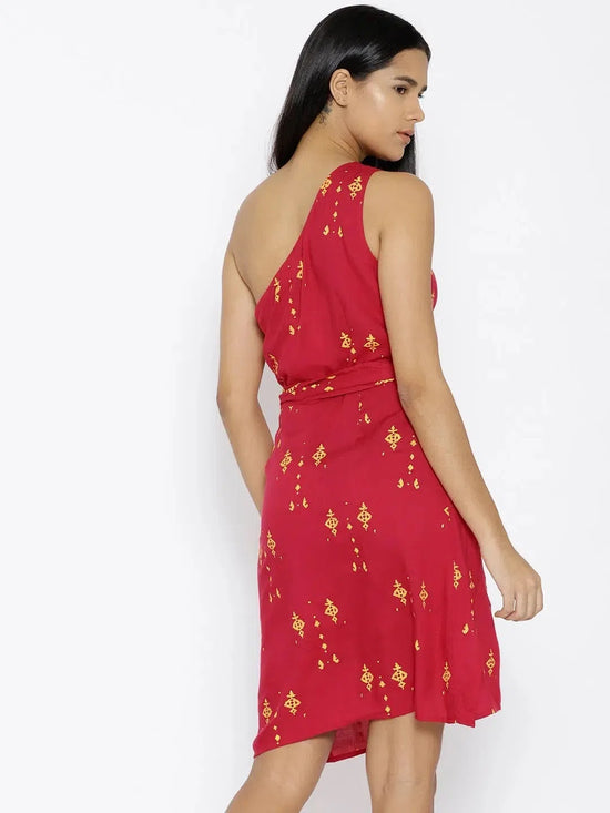 One shoulder overlap cross tie Printed Dress in Red