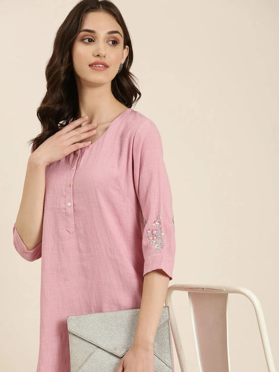 Women Pink Solid Straight Kurta-DF-1558-Pink