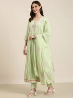 Women Green Floral Kurta Set-RF-002-Green