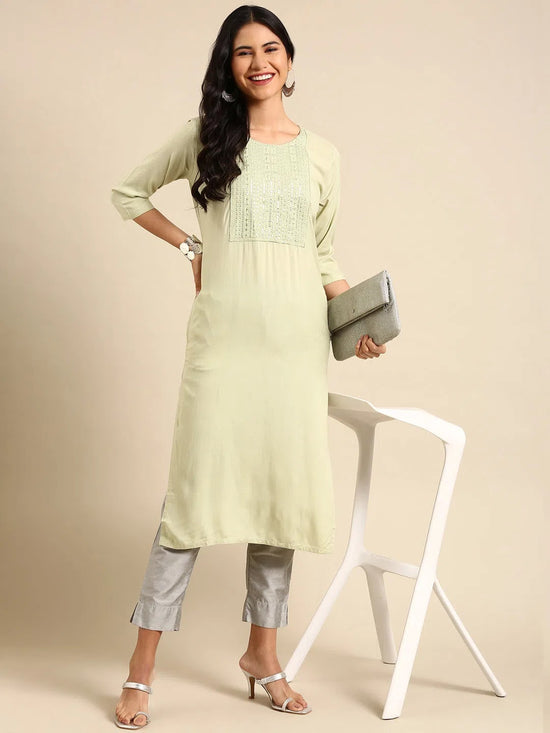 Women's Green Solid Straight Kurta-NJ-3382222-Green