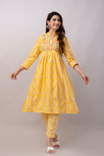 Women Chanderi Three Piece Suit Set-ETPS Pirinted light Yellow