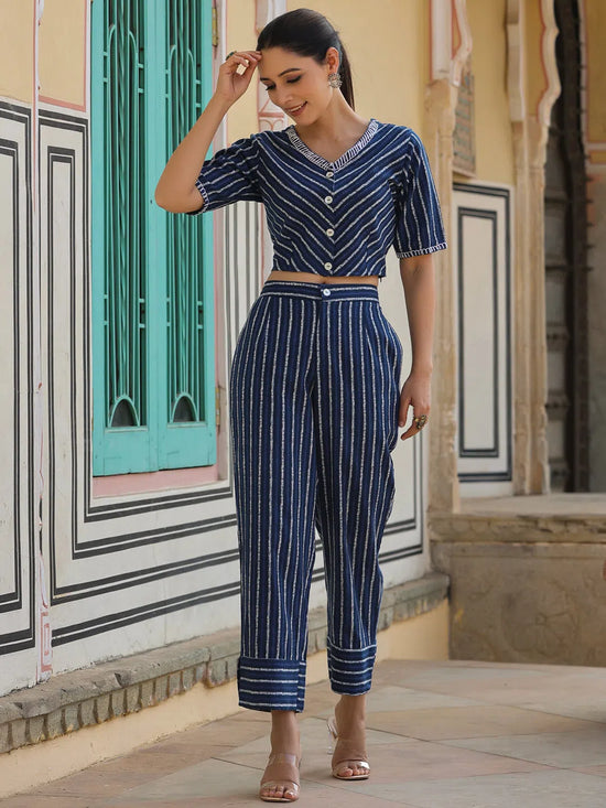 Juniper Women Indigo Cotton Flex Striped Printed Clothing Set.