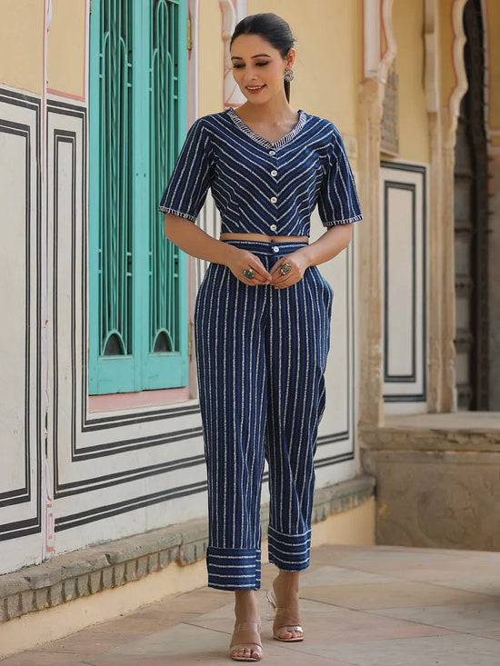 Juniper Women Indigo Cotton Flex Striped Printed Clothing Set.