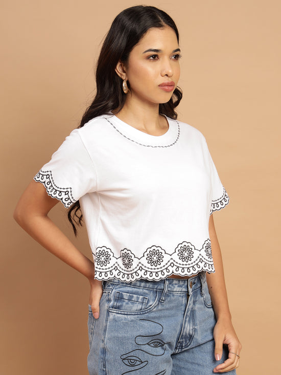 White and black Schiffli crop fit T-shirt-SITS0040724