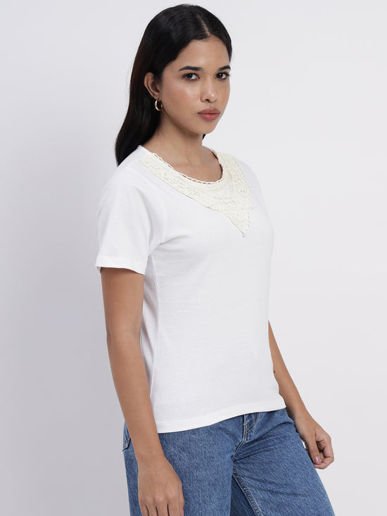 White Regular T-shirt with lace neck accent-SITS0040524