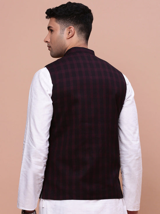 Men Checked Burgundy Slim Fit Nehru Jacket-AD-J-301-Burgundy