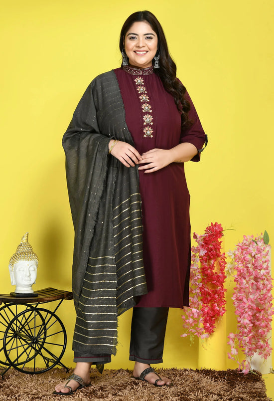 Plus Size Mandarin Collar Embellished Wine Kurta Set