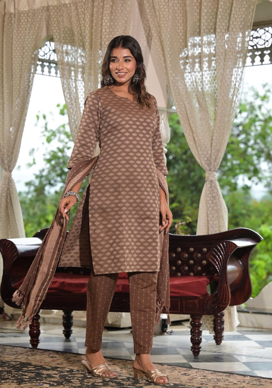 Brown Geometric Printed Cotton Kurta Pant Set With Tassels On Dupatta-J4755BROWN