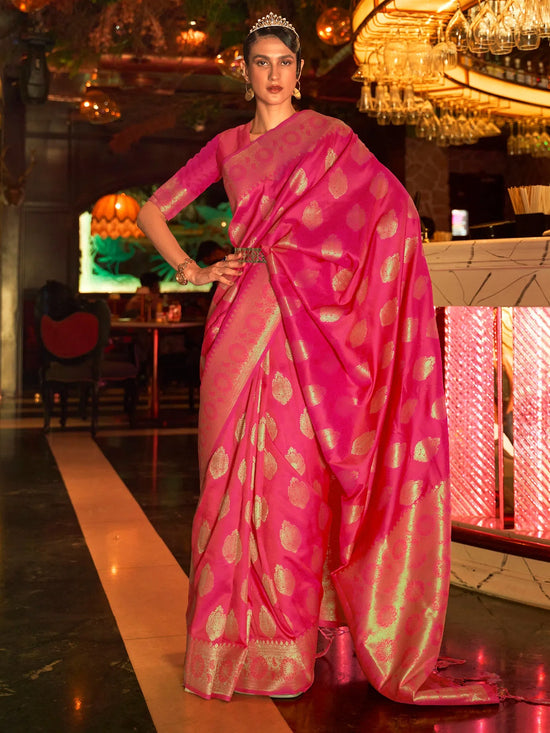 Saree Mall Women's  Blend Pink Woven Design Handloom Saree With Blouse Piece-KIHRIKA259005