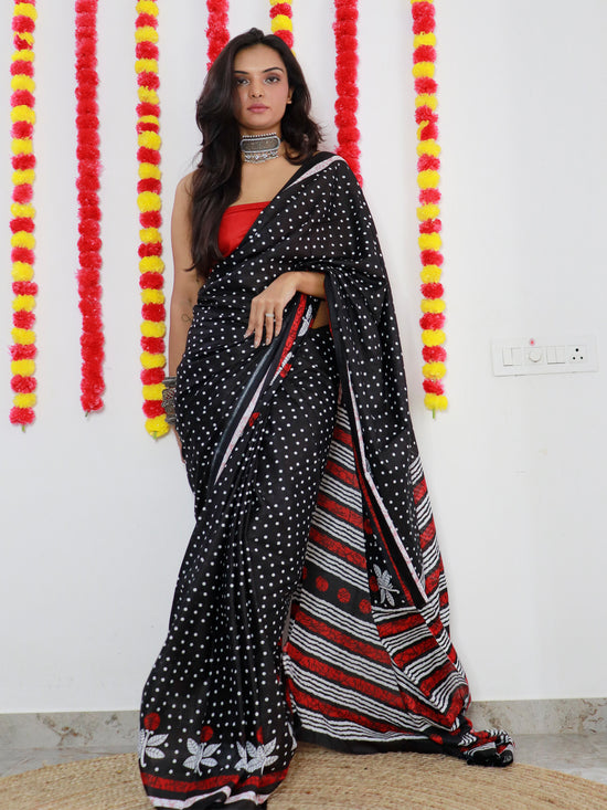 Saree Mall Women's Cotton Black Printed Designer Saree With Blouse Piece-MINAXI1210