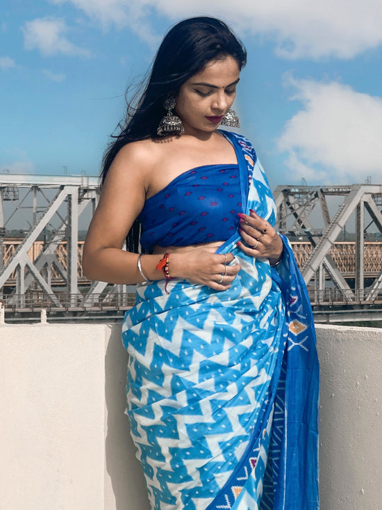 Saree Mall Women's Cotton Blue Printed Designer Saree With Blouse Piece-MINAXI1310