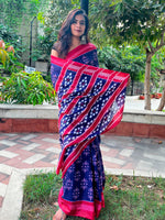 Saree Mall Women's Cotton Navy Blue Printed Designer Saree With Blouse Piece-MINAXI1402