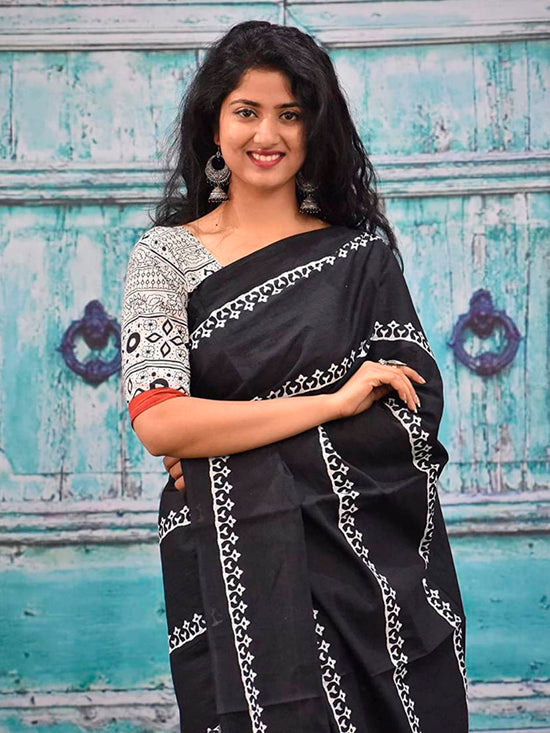 Saree Mall Women's Cotton Black Printed Designer Saree With Blouse Piece-MINAXI1702