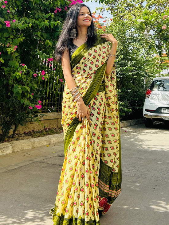 Saree Mall Women's Cotton Yellow Printed Designer Saree With Blouse Piece-MINAXI5901