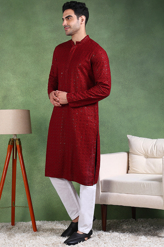 Ethnic Bay Maroon Viscose Rayon Solid Embroidered Straight Kurta For Men MKU1007MRN