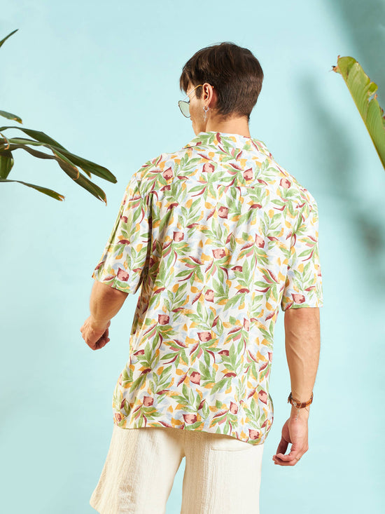 Men White Tropical Print Relax Fit Shirt