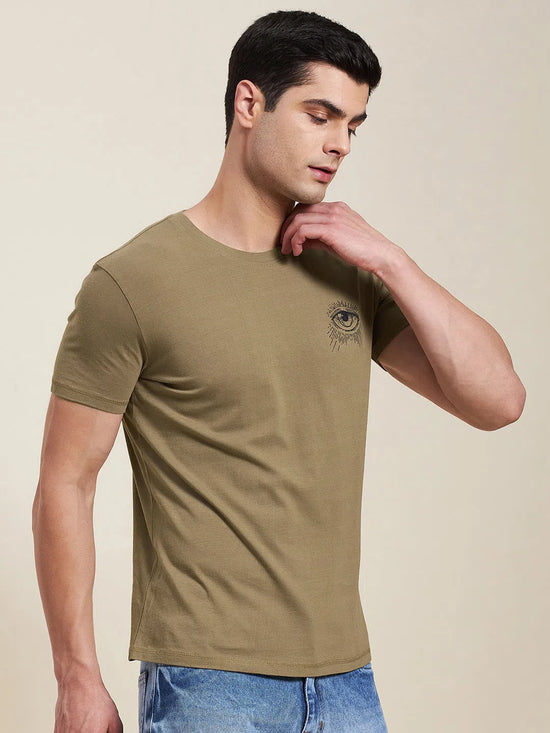 Men Khaki Eye Print Slim Fit T-Shirt