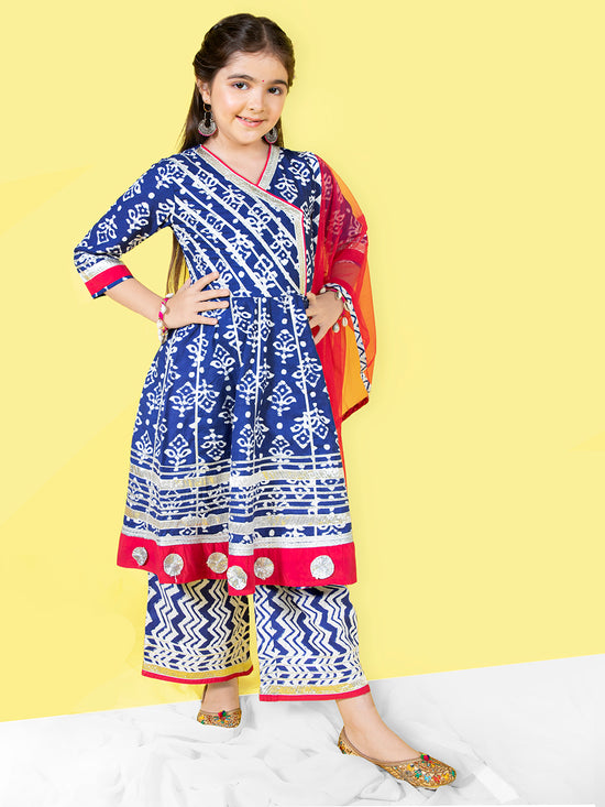 Girls Ethnic Motifs Printed Angrakha Kurta & Pyjamas with Dupatta Set