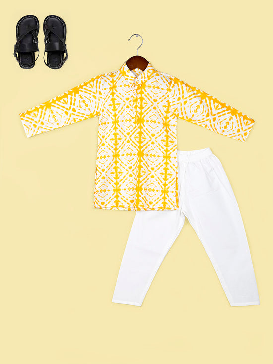 Boys Tie and Dye Printed Kurta with Pyjamas Set