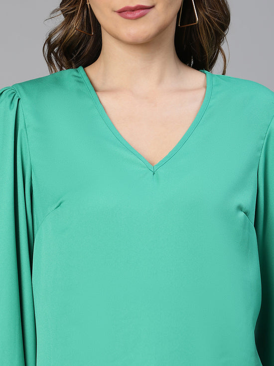 Women Soild Green V-Neck Polyester Long Sleeve Top-S23262WBL001