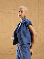 Women Blue Denim Washed Front Open Crop Gilet-SFJCKT6930