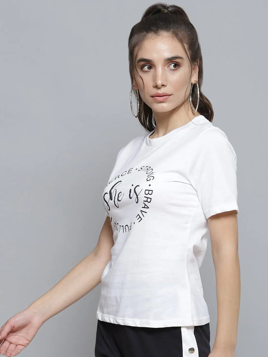 White SHE IS STRONG Print Round Neck T-Shirt