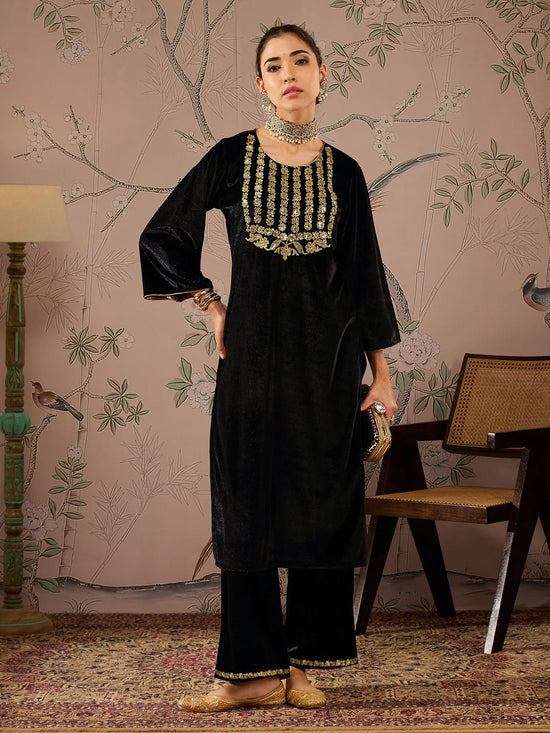 Women Black Velvet Front Embroidered Kurta-SHKUR00456