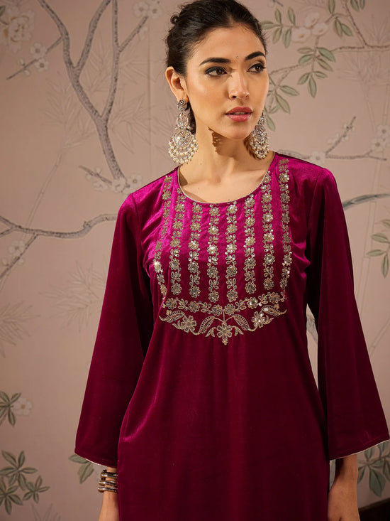 Women Fuchsia Velvet Front Embroidered Kurta-SHKUR00457