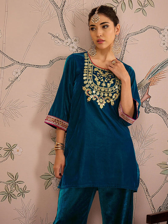 Women Teal Velvet Embroidered Short Kurta With Straight Pants-SHKUR00458_SHPAN50979