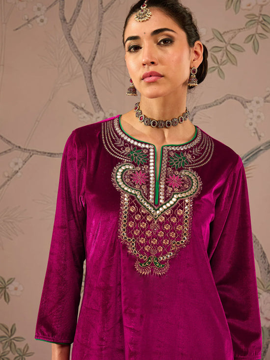 Women Fuchsia Velvet Front Embroidered Straight Kurta-SHKUR00474