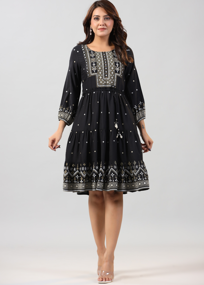 Juniper Women Black Rayon Printed Short Tiered Dress