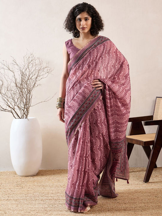 Ahika Women Mauve Linen Geometric Printed Saree-VFSAR1031